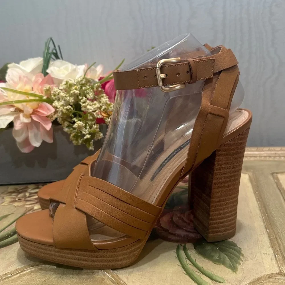 French Connection Gilda Safari Sand Platform Sandals Neutral Sz 8
